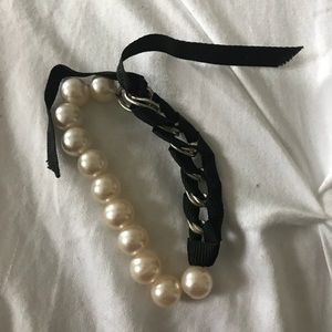 Pearl bracelet